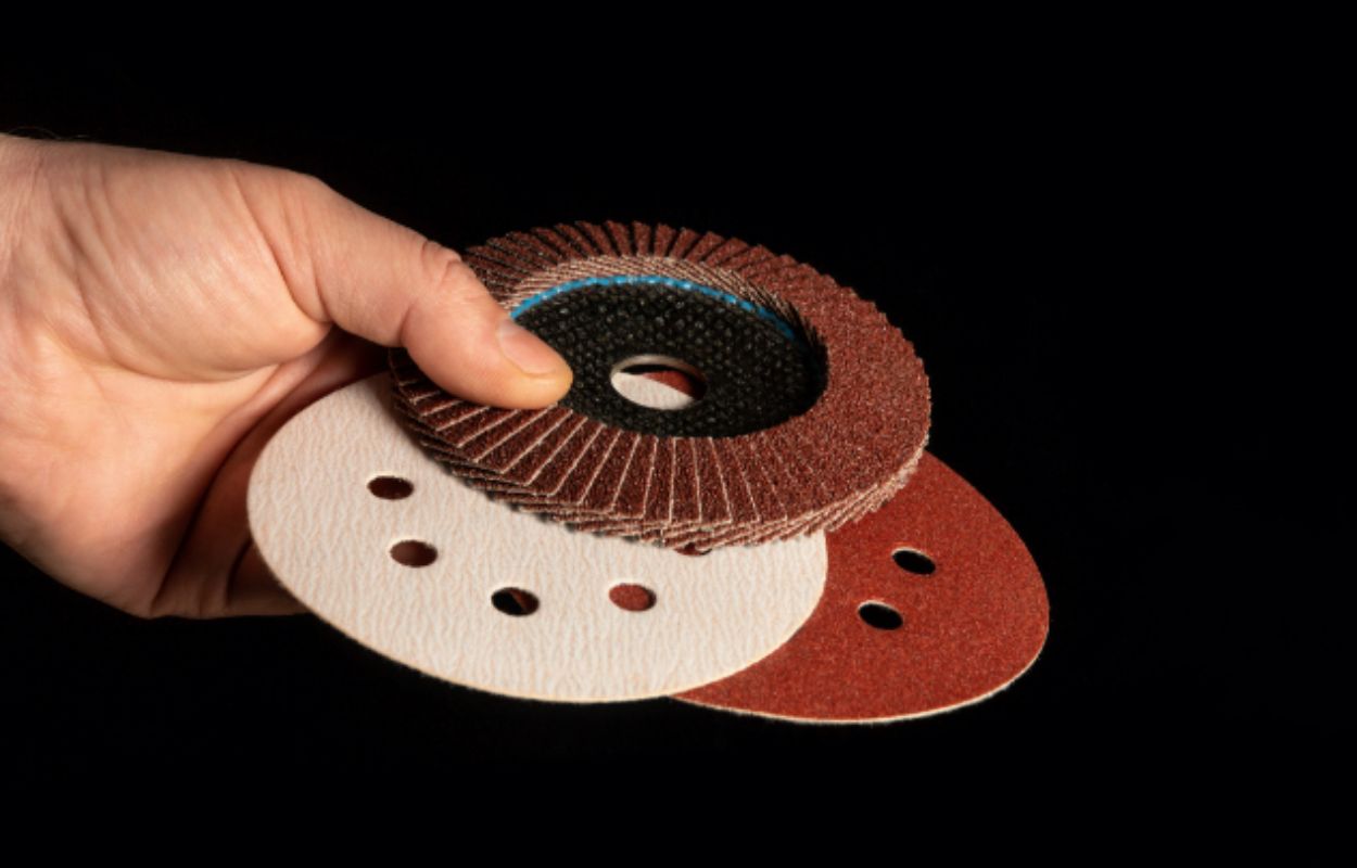 Velcro Sanding Pads vs PSA Sanding Discs