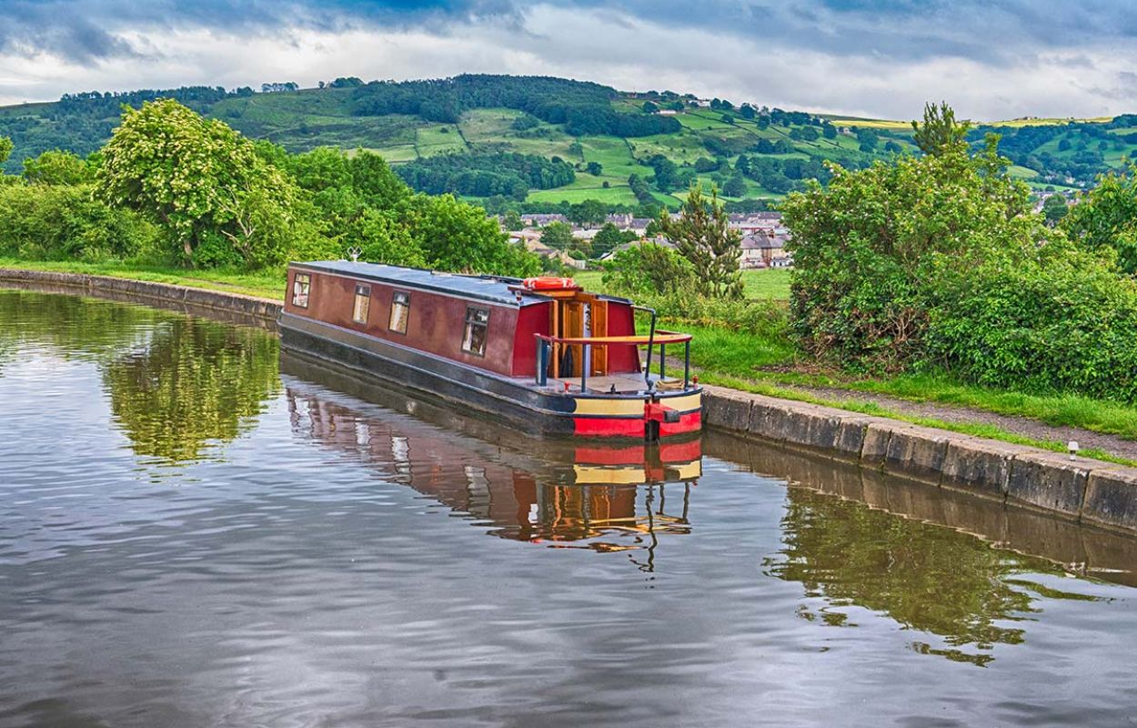 Freshwater and Canal Boat Paint - Everything You Need to Know